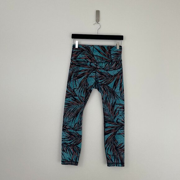 Lululemon High Times Pant Palm Lace Tofino Teal Multi Leggings Size 8 - Picture 1 of 7